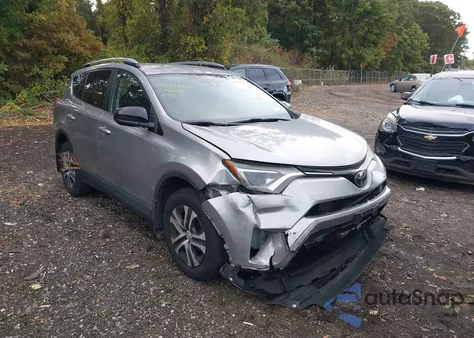 2017 Toyota Rav4 Le z USA, uszkodzony, nr VIN 2T3BFREV0HW592071